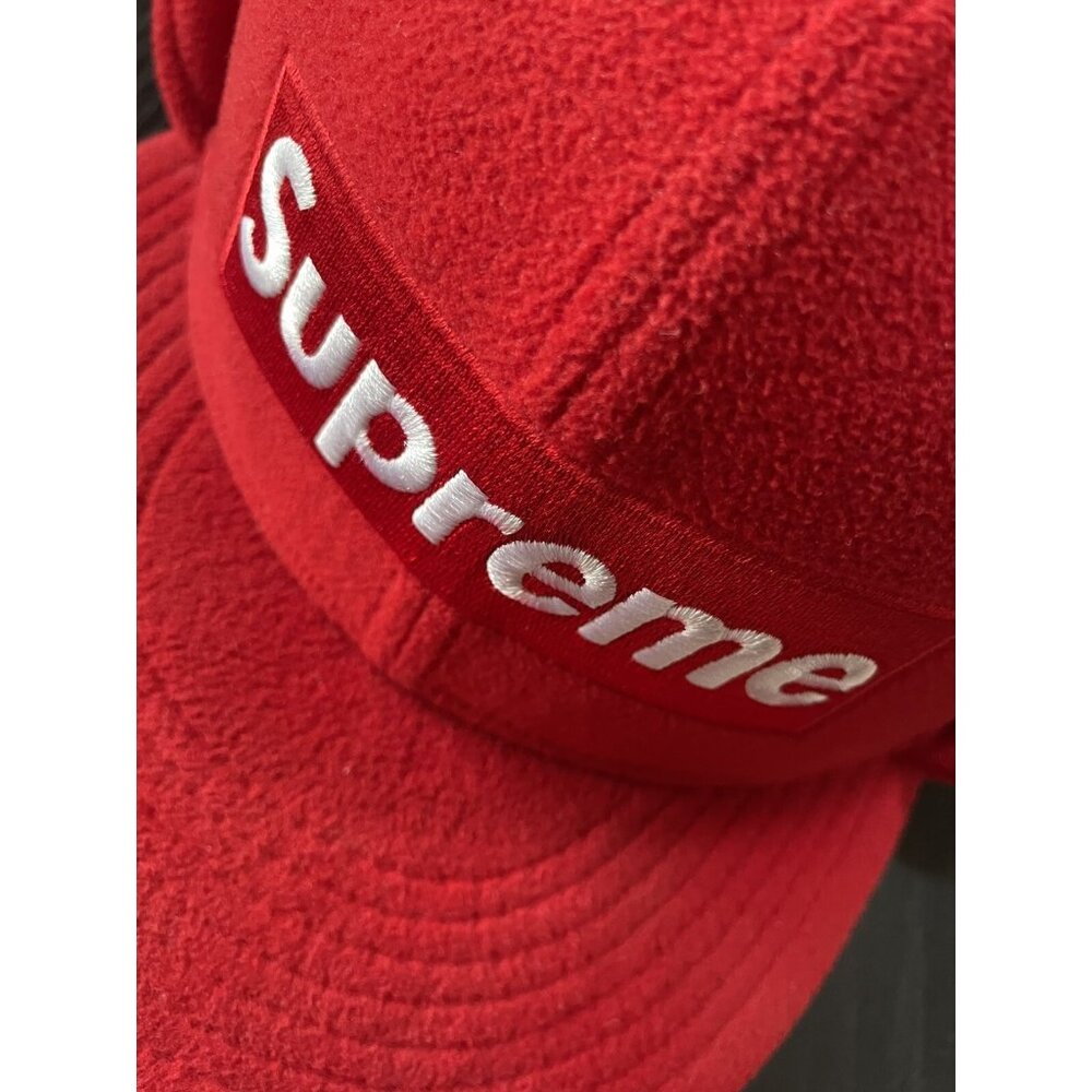 Red Box Logo Supreme polartec Hat